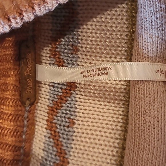 Free People Beige Crewneck Sweater with Stripes - Picture 2 of 10